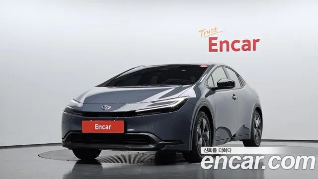 Toyota Prius 5th Generation 2024 Серый из Кореи