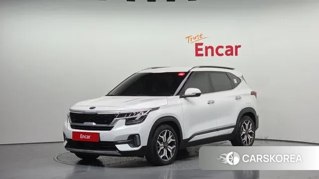 Kia Seltos 2021 Белый из Кореи