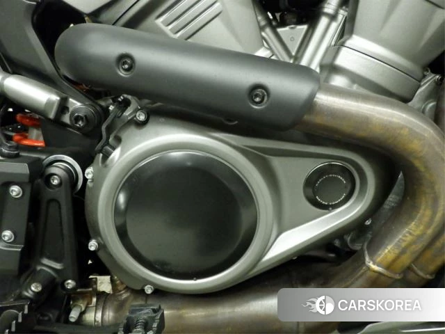 Engine photo