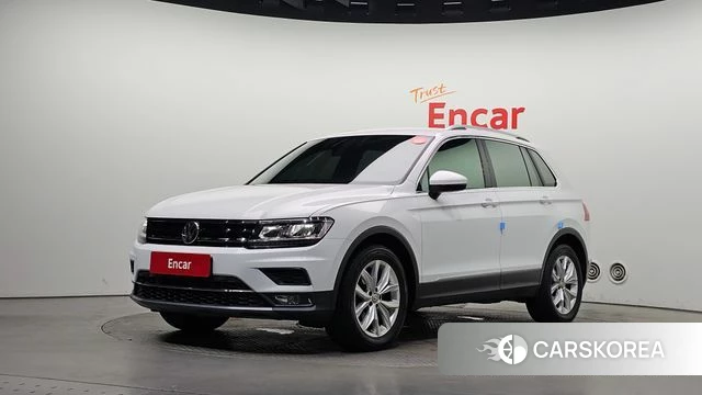 Volkswagen Tiguan second Generation 2020 Белый из Кореи