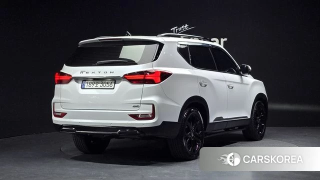 Ssangyong All New Rexton 2022 Белый из Кореи
