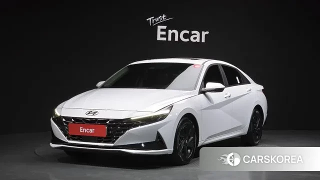 Hyundai Avante (CN7) 2023 Белый из Кореи