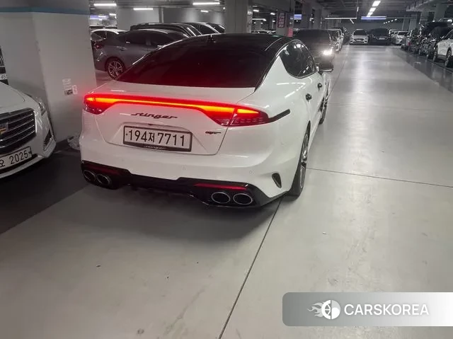 Kia Stinger Meister 2022 Белый из Кореи