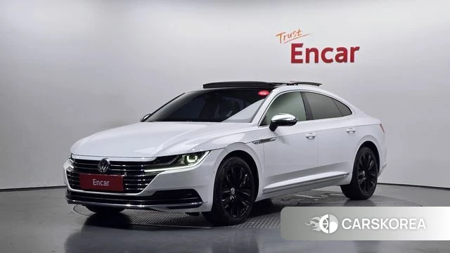 Volkswagen Arteon 2019 Белый из Кореи