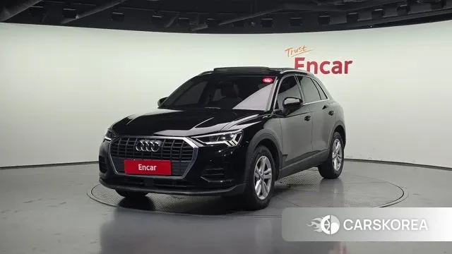 Audi Q3 (F3) 2020 Черный из Кореи