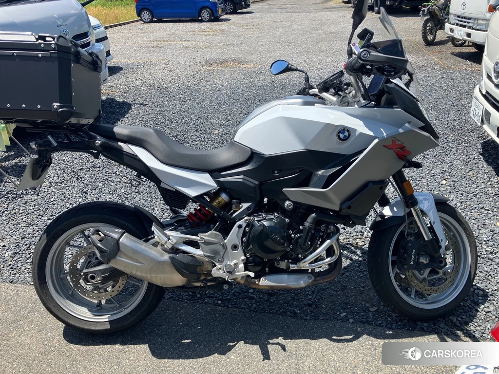 Проданный BMW F900XR PREMIUM LINE 2021 из Японии