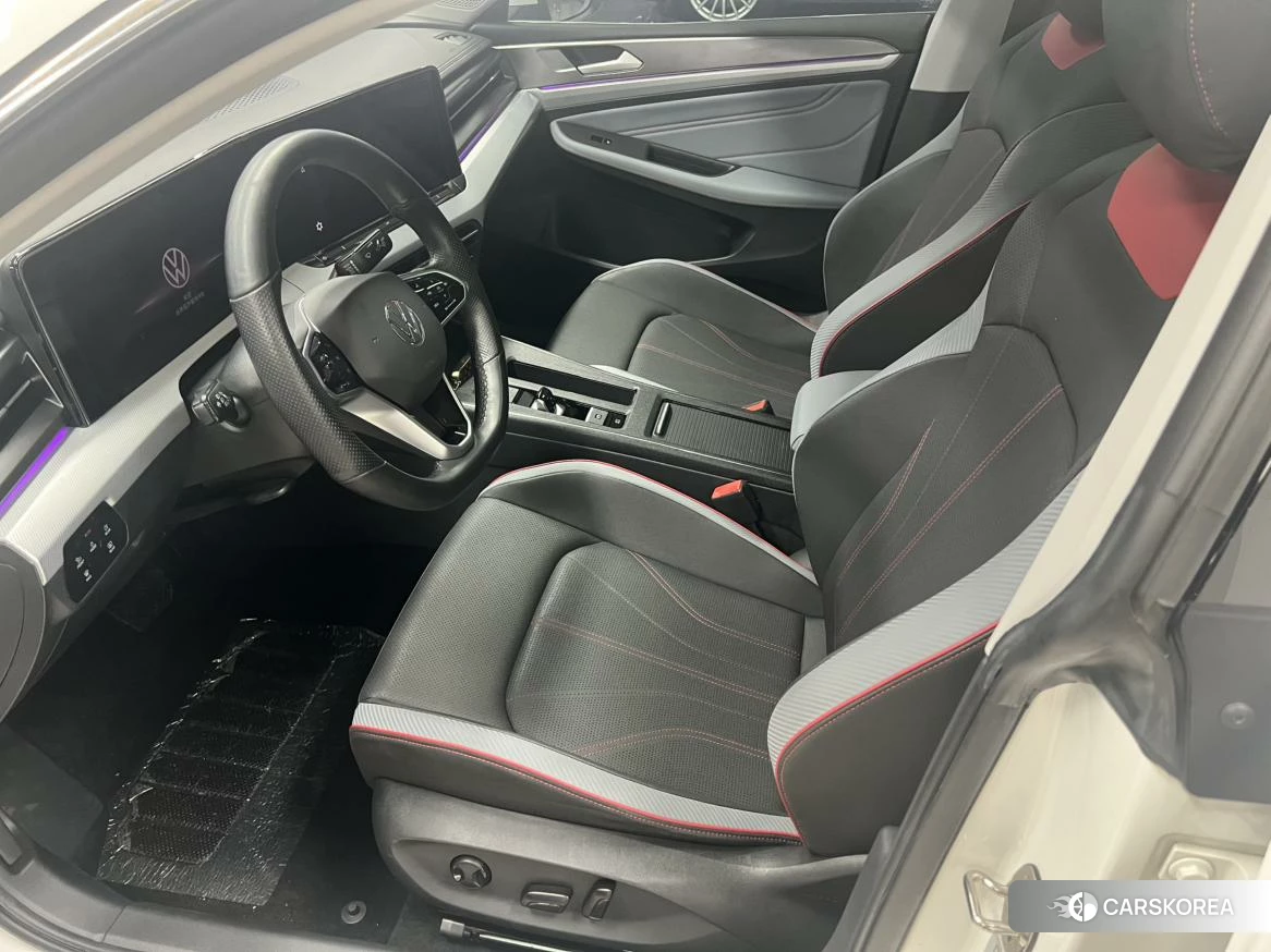 Volkswagen Lingdu 2022 Белый из Китая