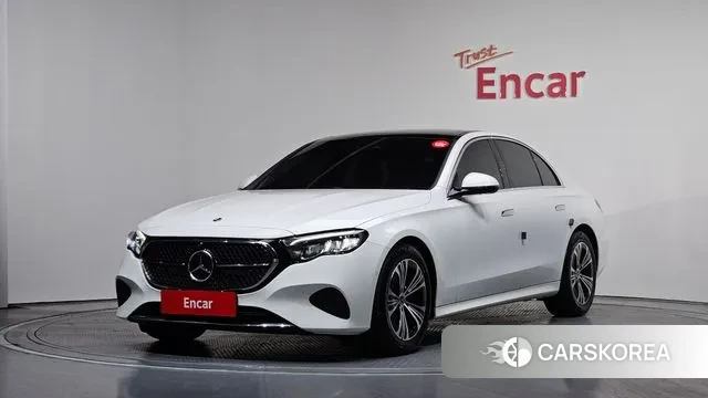 Mercedes-Benz E-Class W214 2024 Белый из Кореи