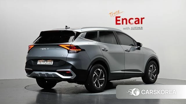 Kia Sportage 5th Generation Hybrid 2022 Серебристо-серый из Кореи