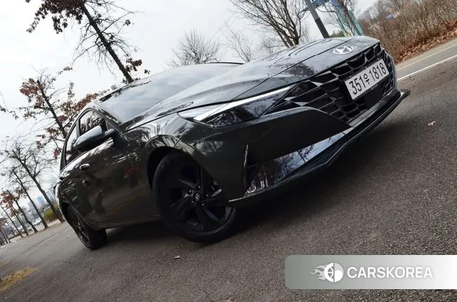 Hyundai Avante (CN7) 2021 Серый из Кореи