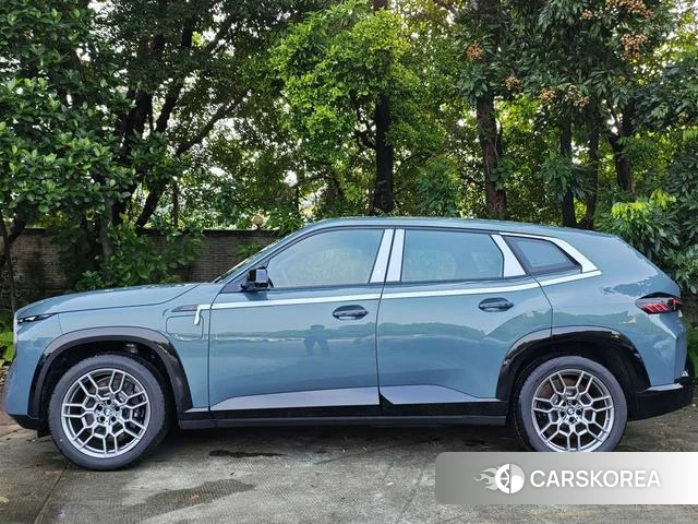 BMW XM 2023 Синий из Китая