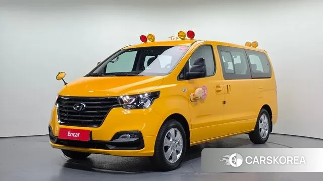 Hyundai The New Grand Starex 2020 Желтый из Кореи