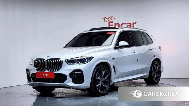BMW X5 (G05) 2023 Белый из Кореи