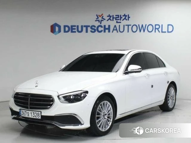 Mercedes-Benz E-Class W213 2022 Белый из Кореи