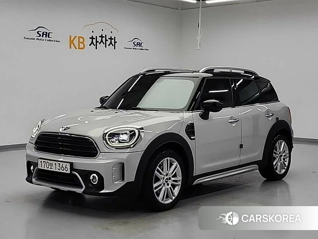 Mini Cooper Countryman 2020 Белый двухцветный из Кореи