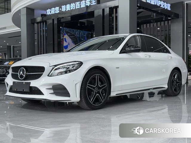 Mercedes-Benz Class C 2021 Белый из Китая