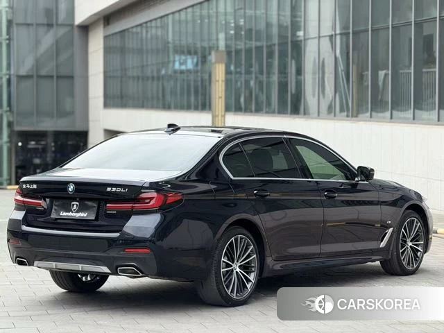 BMW 5 series 2021 Синий из Китая