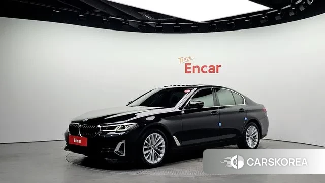 BMW 5 Series (G30) 2020 Черный из Кореи