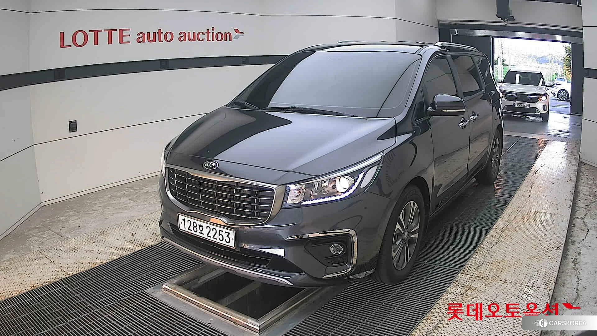 Kia Carnival 2019 Gray из Кореи