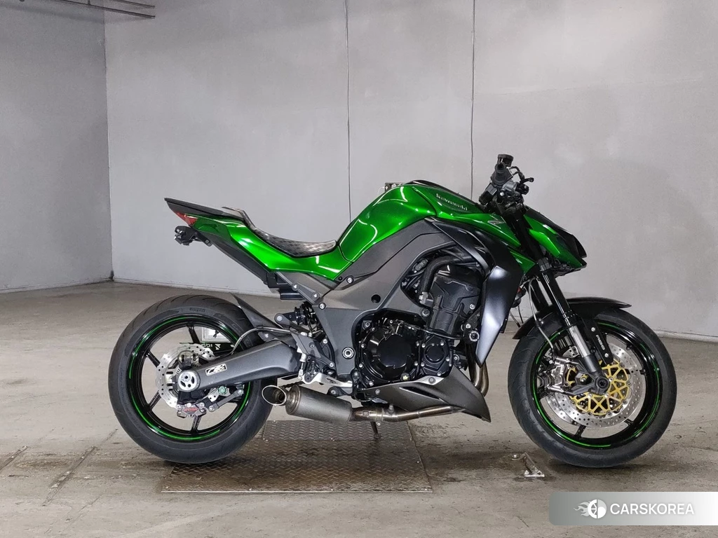 Проданный Kawasaki Z1000 2019 из Японии
