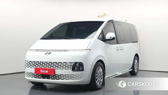 Hyundai Staria 2022 Белый из Кореи