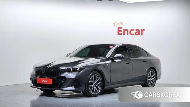BMW 5 Series (G60) 2025 Серый из Кореи