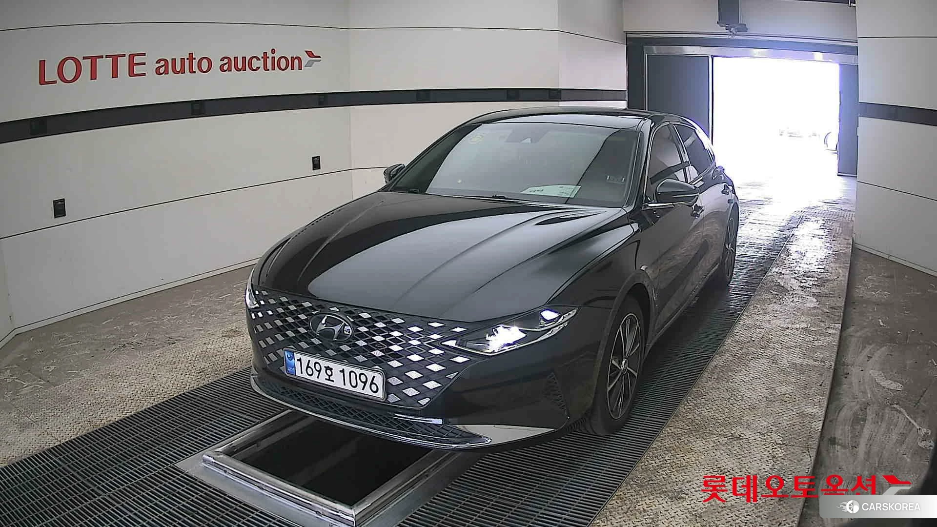 Hyundai Grandeur 2022 Черный из Кореи