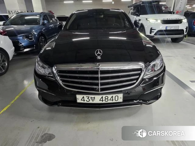 Mercedes-Benz E-Class W213 2019 Черный из Кореи