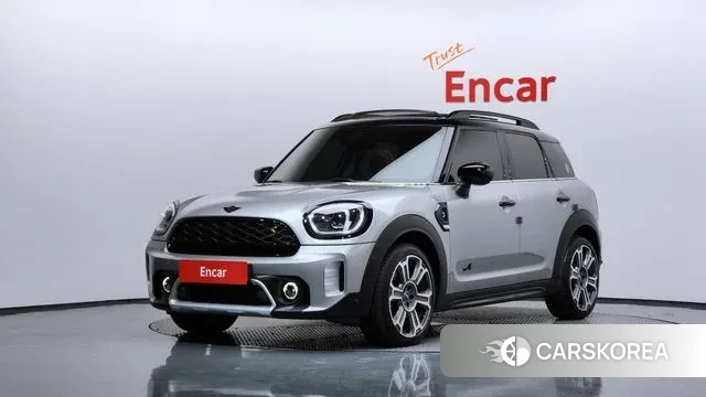 Mini Cooper S Countryman 2023 Серебристо-серый из Кореи