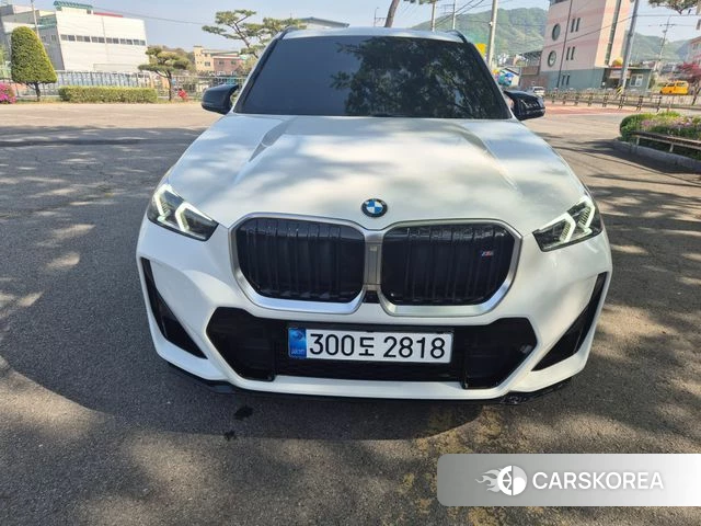 BMW X1 (U11) 2025 Жемчужный цвет из Кореи