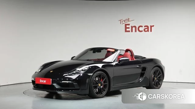 Porsche 718 Boxster 2024 Черный из Кореи