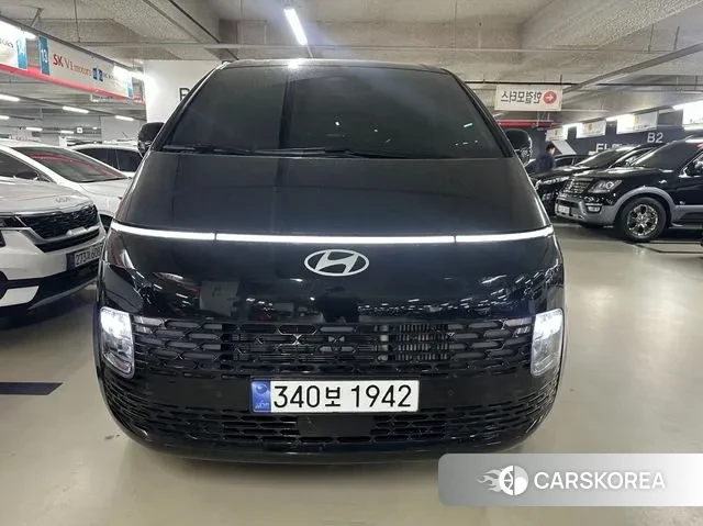 Hyundai Staria 2024 Черный из Кореи