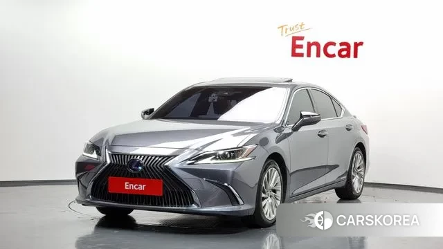 Lexus ES300h 7th generation 2020 Серый из Кореи