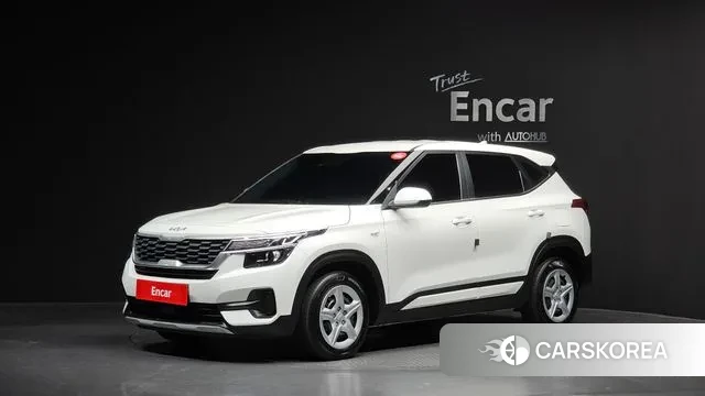 Kia Seltos 2022 Белый из Кореи