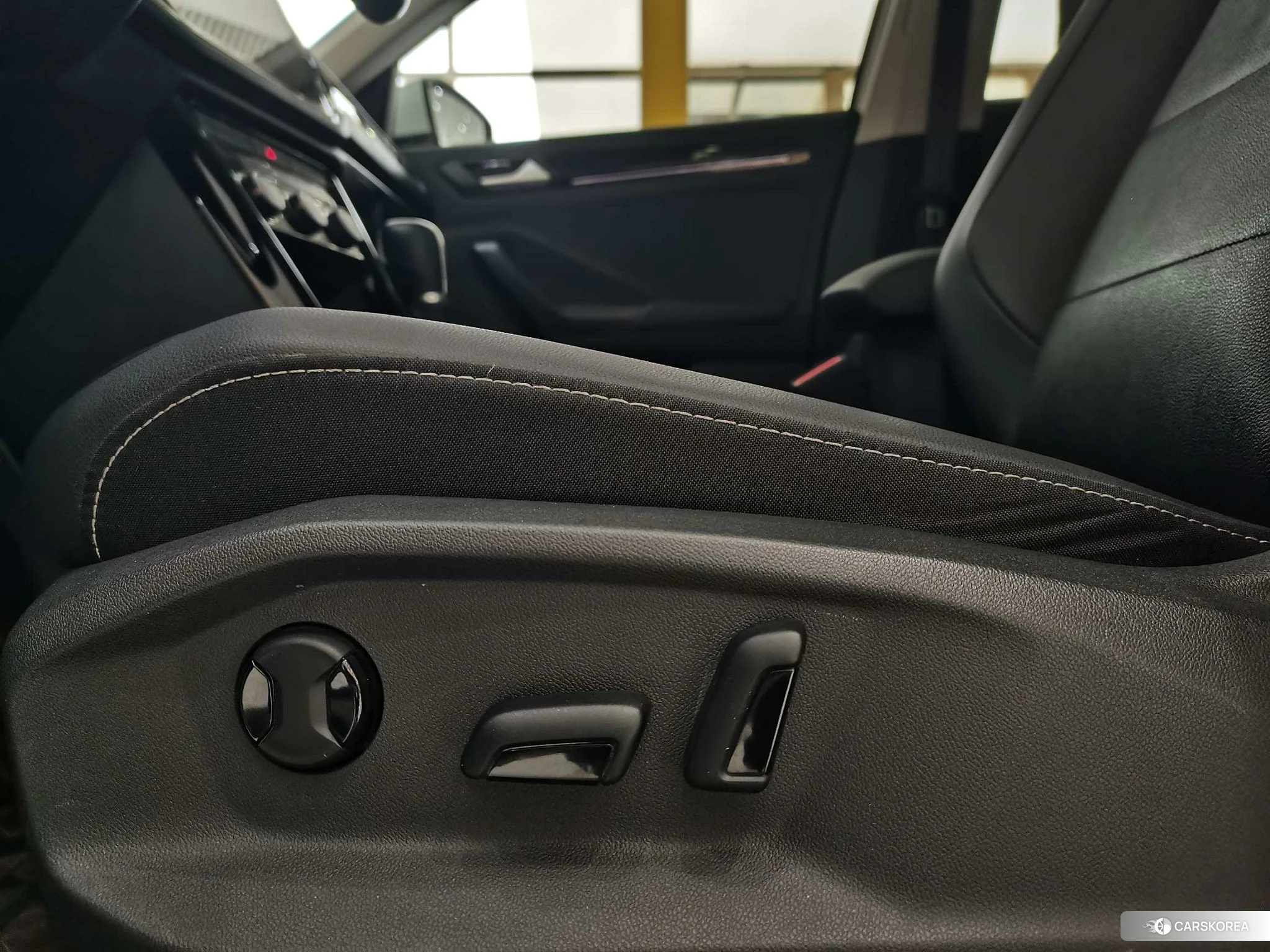 Volkswagen Exploring songs 2022 Белый из Китая