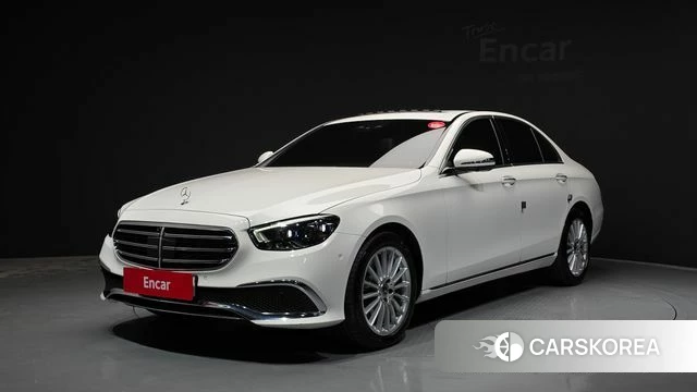 Mercedes-Benz E-Class W213 2022 Белый из Кореи
