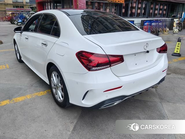Mercedes-Benz Class A 2021 Белый из Китая