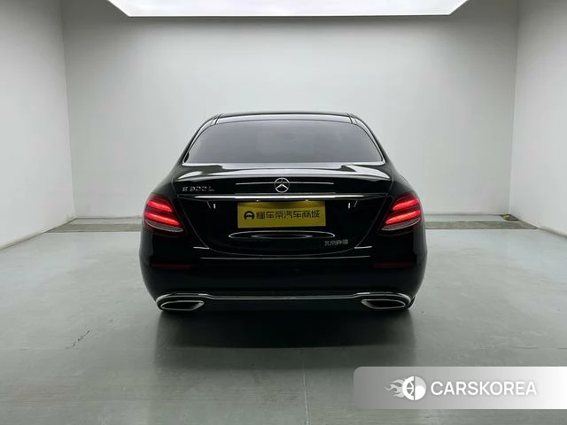 Mercedes-Benz E-class 2020 Черный из Китая