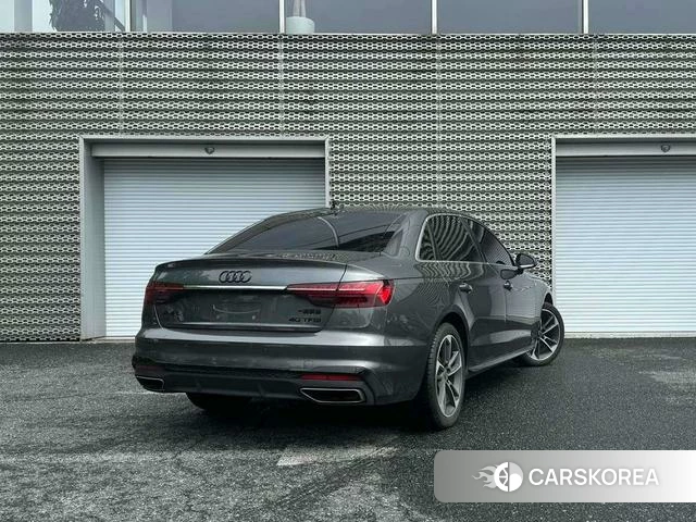 Audi A4L 2025 Темно-серый из Китая