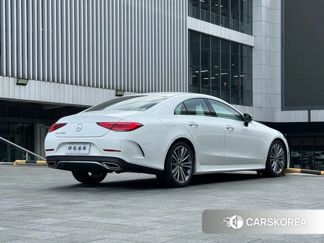 Mercedes-Benz CLS 2022 Белый из Китая