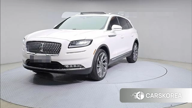 Lincoln Nautilus First generation 2023 Белый из Кореи