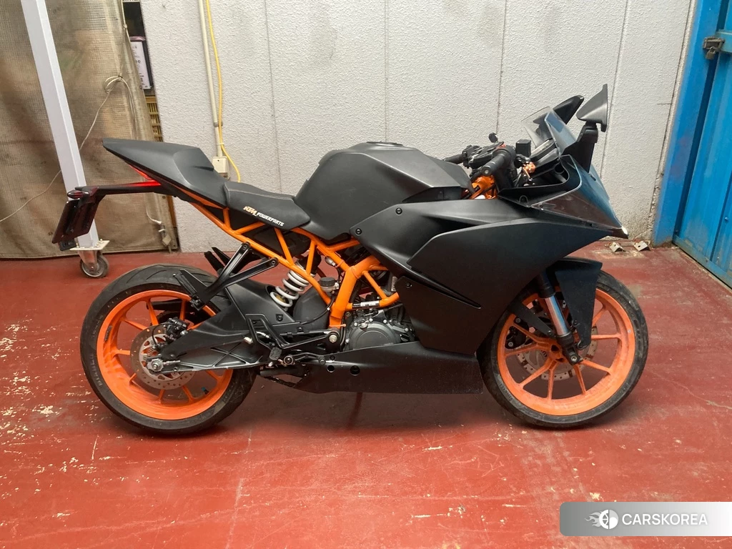 Проданный KTM RC 390 2015 из Японии