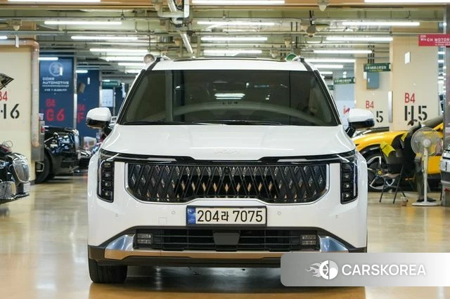 Kia The New Carnival 4th Generation 2024 Белый из Кореи
