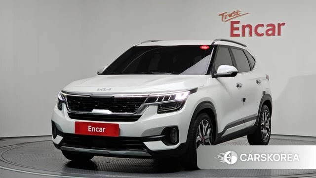 Kia Seltos 2022 Белый из Кореи