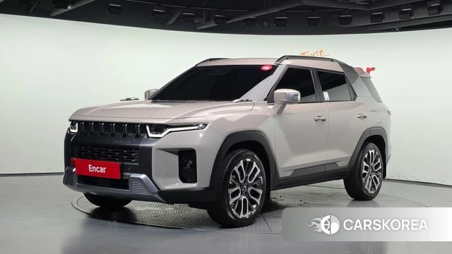 Ssangyong The New Torres 2024 Жемчужный цвет из Кореи