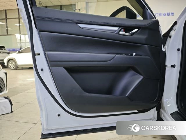 Mazda CX-5 2021 Белый из Китая