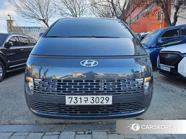 Hyundai Staria 2022 Серый из Кореи