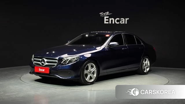 Mercedes-Benz E-Class W213 2018 Синий из Кореи