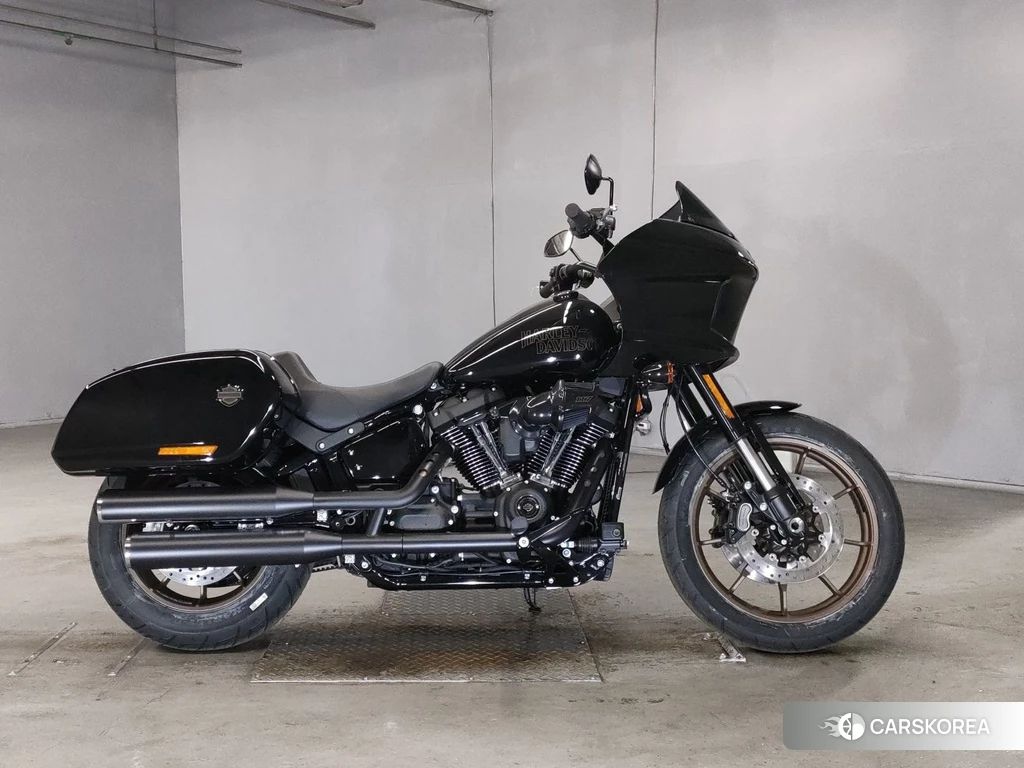 Проданный Harley-Davidson Softail Low Rider ST FXLRST1920 2023 из Японии
