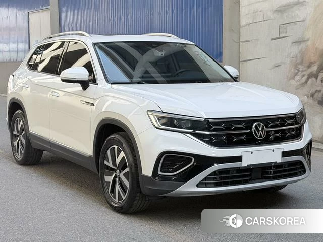 Volkswagen Tanyue 2023 Белый из Китая